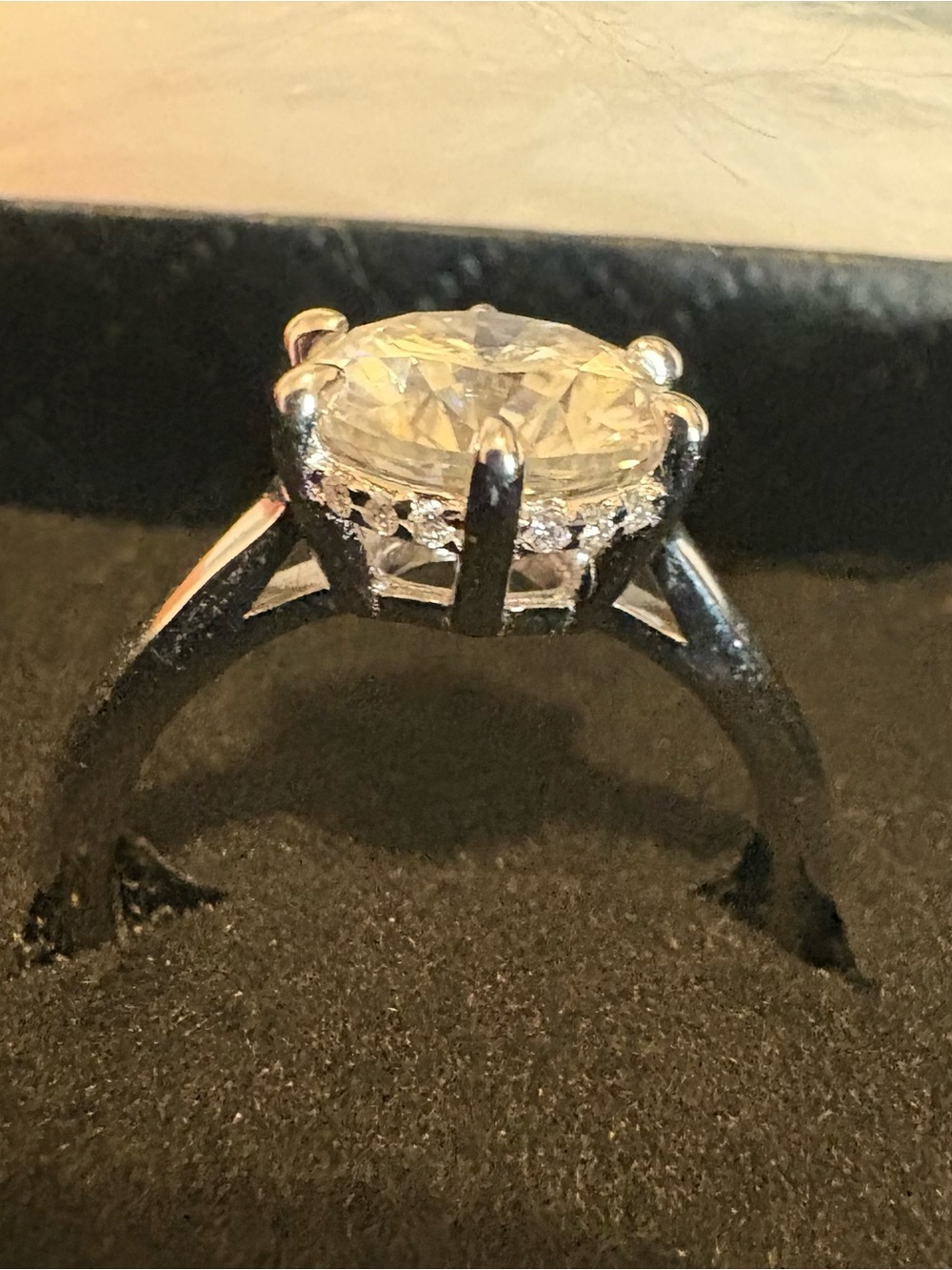3 KT Round-Cut Solitaire Moissanite Ring in 925 Sterling Silver - Size 7